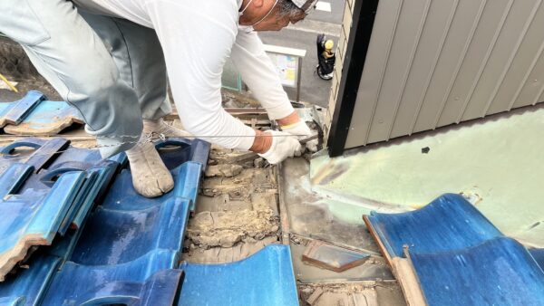 瓦屋根、雨漏り修理｜柏市増尾台
